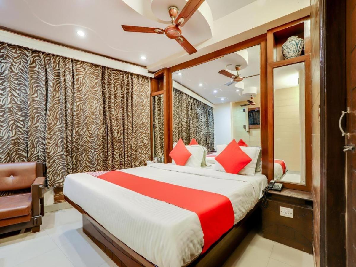 Hotel Roma Deluxe - New Delhi Railway Station Kültér fotó