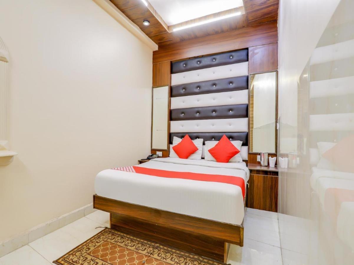 Hotel Roma Deluxe - New Delhi Railway Station Kültér fotó