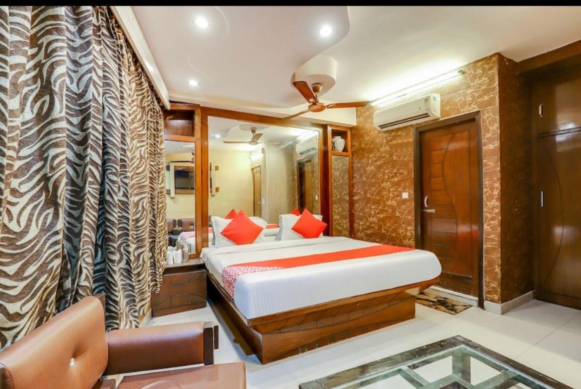 Hotel Roma Deluxe - New Delhi Railway Station Kültér fotó