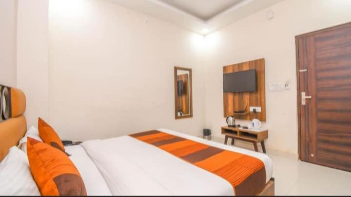 Hotel Roma Deluxe - New Delhi Railway Station Kültér fotó